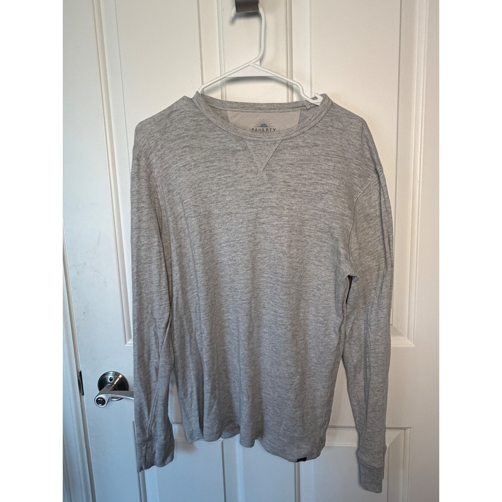 Faherty Mens Organic Cotton Long Sleeve Crewneck Tee Heather Grey Small NWOT